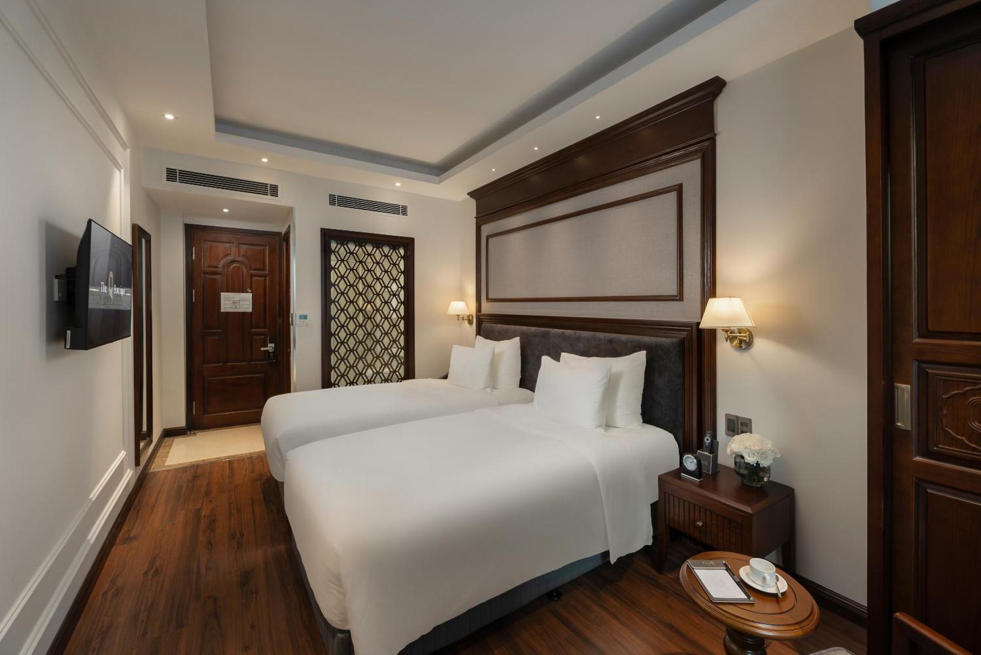 The Q Boutique Hotel Hanoi Exteriör bild