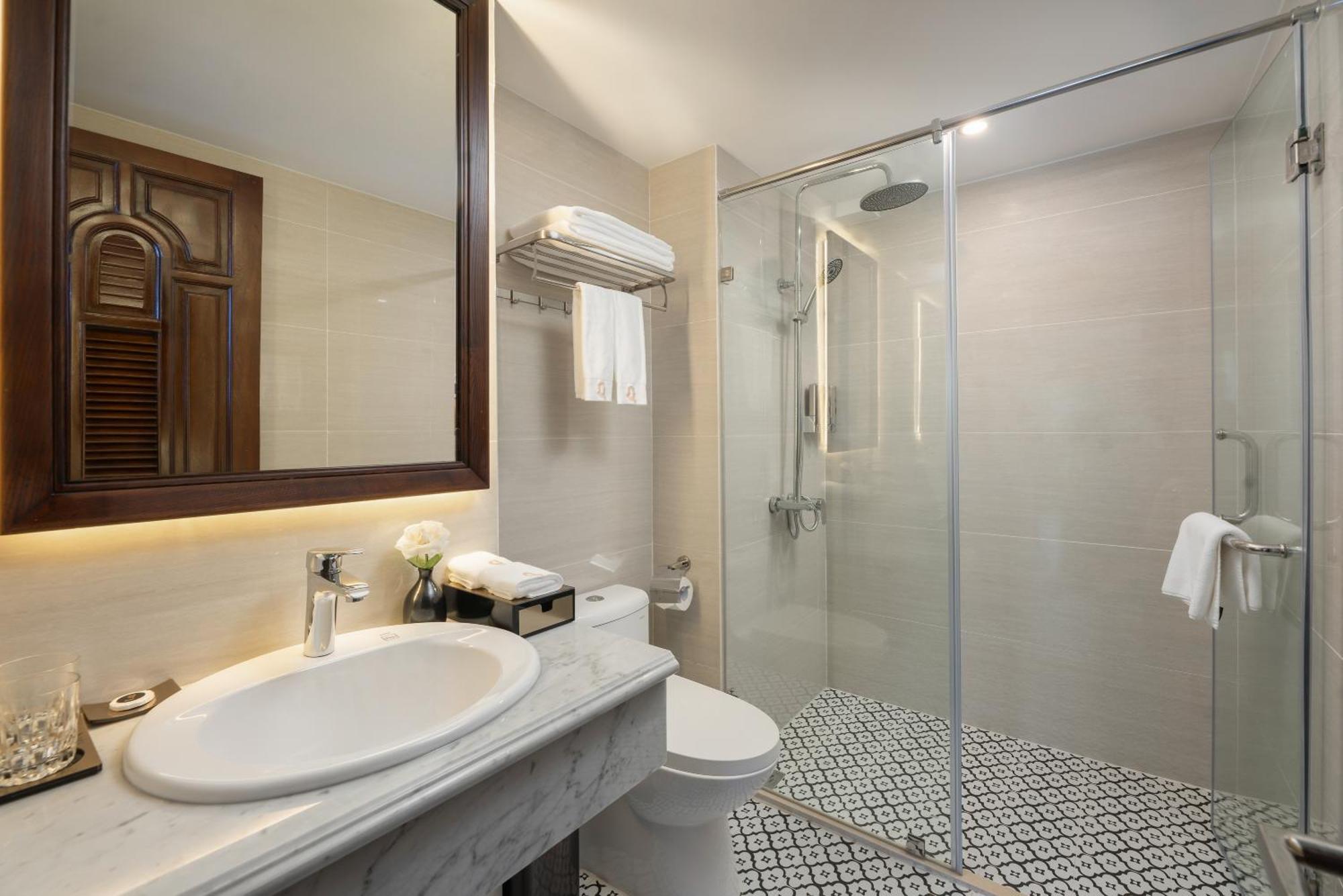 The Q Boutique Hotel Hanoi Exteriör bild